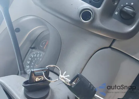 2002 Mazda B4000 Ds from USA, damaged, VIN 4F4YR46E62TM10121